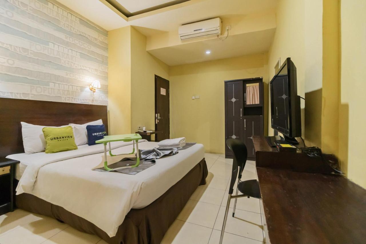 Urbanview Hotel Best Skip Palembang Extérieur photo