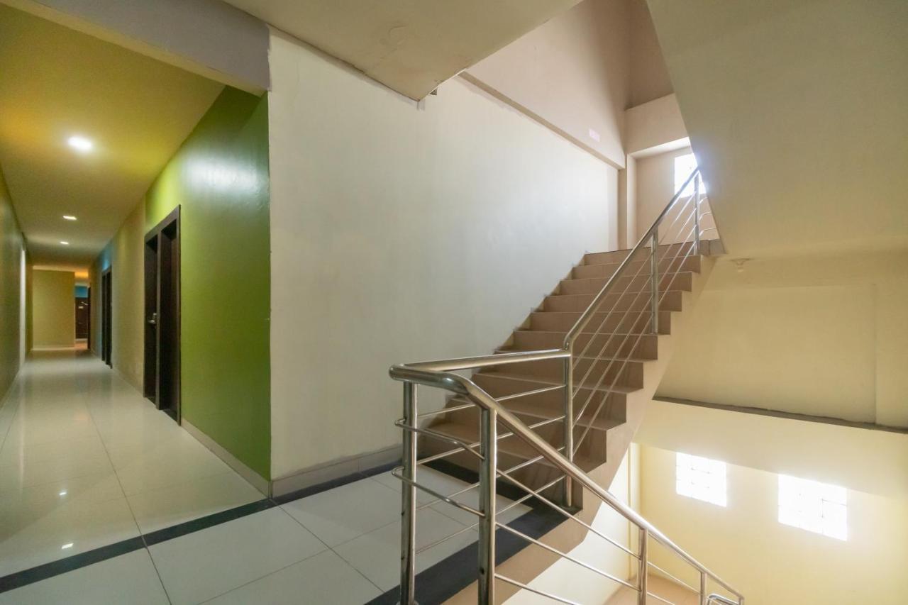 Urbanview Hotel Best Skip Palembang Extérieur photo