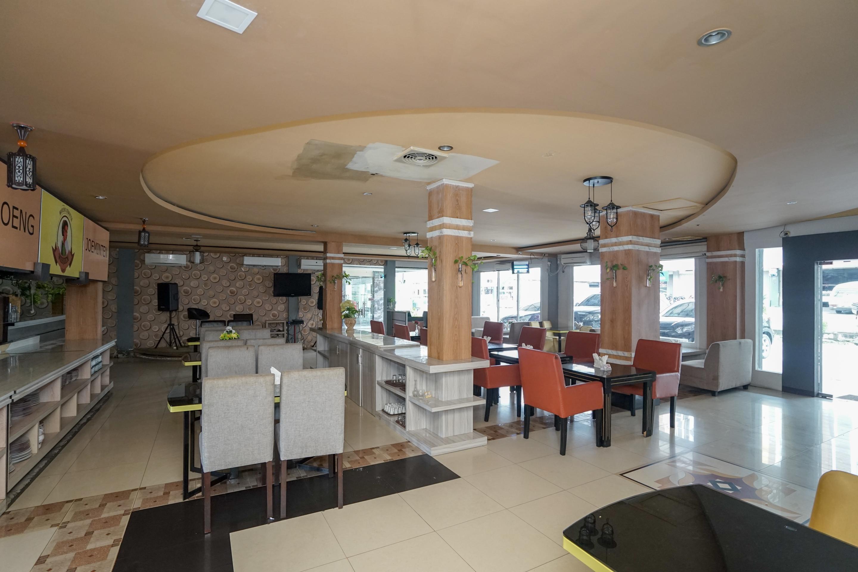 Urbanview Hotel Best Skip Palembang Extérieur photo